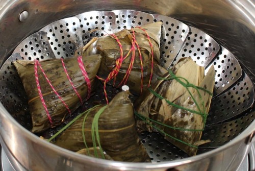 Steaming Zongzi
